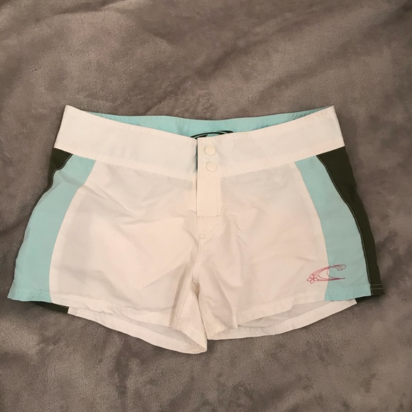 O'Neill Other - Cute O’Neill Board Shorts 🌺🌴